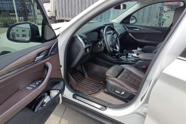 Used BMW X3 2021 Facelift xDrive28i Luxury Package Driver Seat