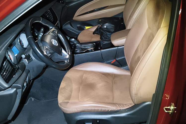 Used Buick Regal 2019 20T Elite Version China VI Standard Left Front Seat