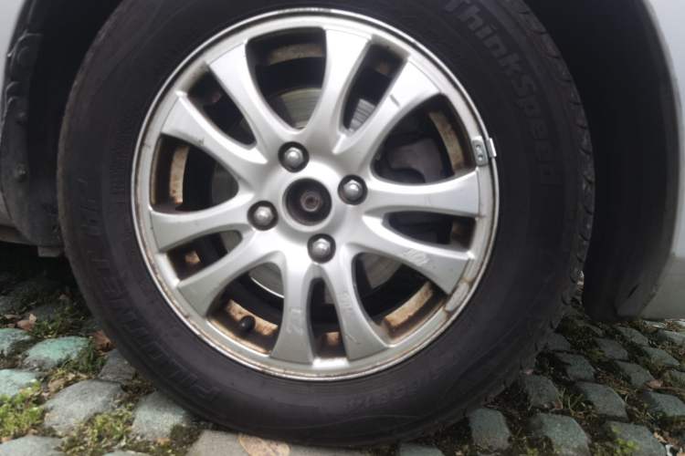 Used CHANGAN Alsvin V3 2012 1.3L Manual Standard Edition Right Front Wheel Hub