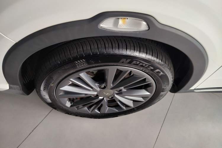 Used NETA V 2022 Chao 400 Lite Left Front Wheel Hub