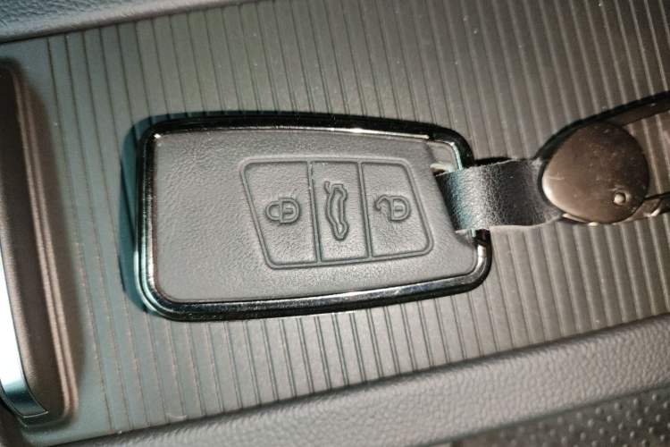 Used Volkswagen Magotan 2019 330TSI DSG Luxury Version China VI Standard
