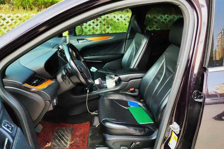 Used Lincoln MKC 2014 2.0T Two-Wheel-Drive Luxury Edition