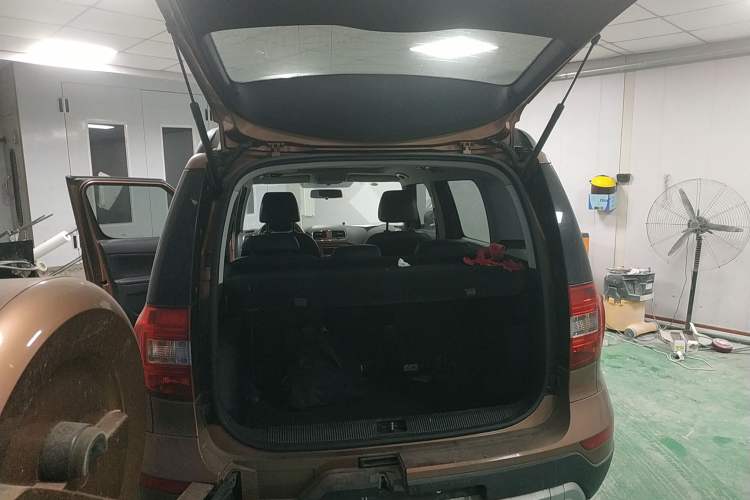 Used Skoda Yeti 2014 1.8TSI DSG Polar Edition