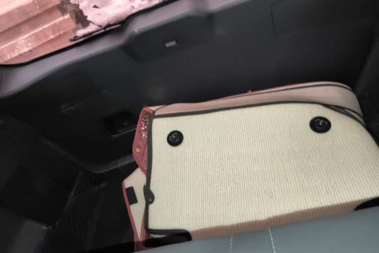 Used FAW Senya R9 2018 1.2T Automatic Luxury Smart Edition
