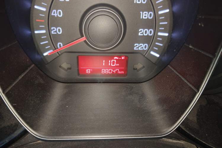 Used Kia K2 2015 Sedan 1.4L Manual Transmission GL Odometer Close Up