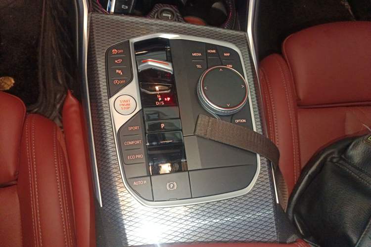 Used BMW 3 Series 2023 325i M Sport Night Edition Package Gear Lever