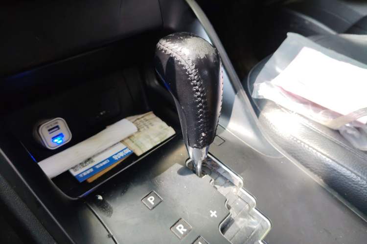 Used Hyundai ix35 2010 2.0L Automatic Two-Wheel Drive Elite Edition GLS
