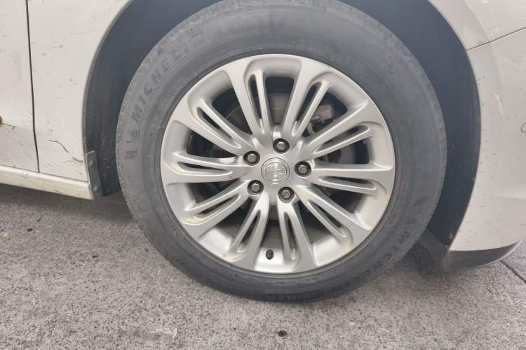 Used Buick LaCrosse 2018 20T Luxury Model