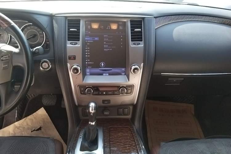 Used Nissan Patrol 2018 4.0L LinkedIn Edition