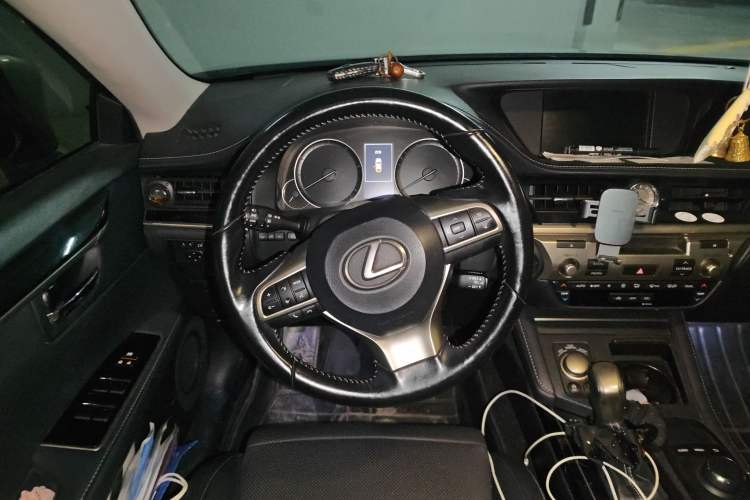 Used Lexus ES 2015 200 Elite Edition