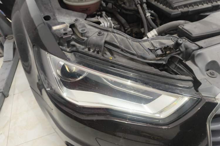 Used Audi A3 2014 Limousine 35 TFSI Automatic Comfort Model
