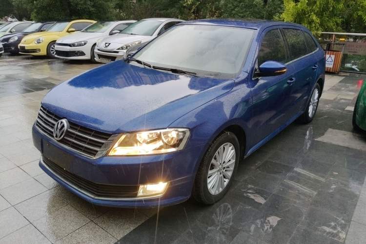 Used Volkswagen Gran Lavida 2013 1.4 TSI Manual Comfort Model