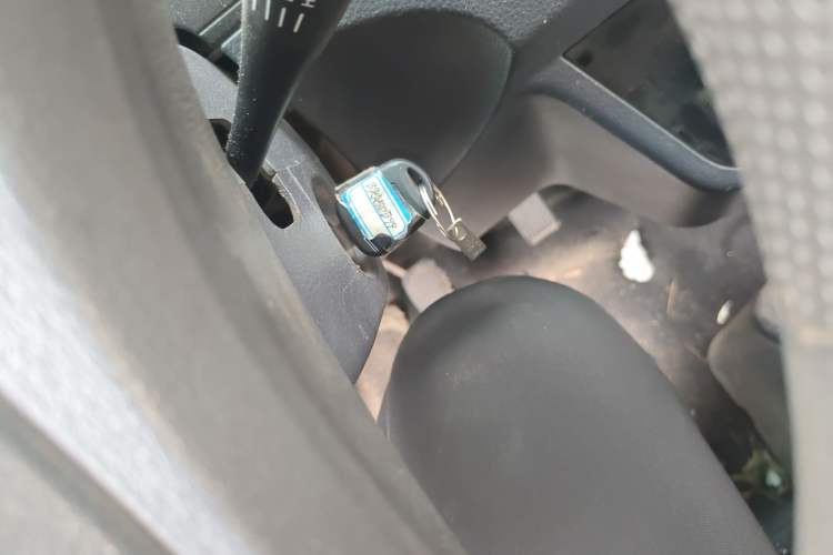 Used Jinbei Hiace X30 2021 1.5L Standard Version Air-Conditioner-Free Van China VI Emission Standard SWC15M Vehicle Key