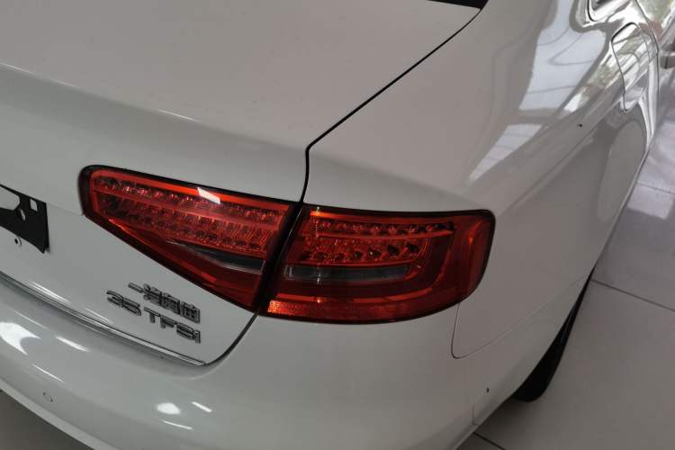 Used Audi A4L 2015 35 TFSI Automatic Standard Model
