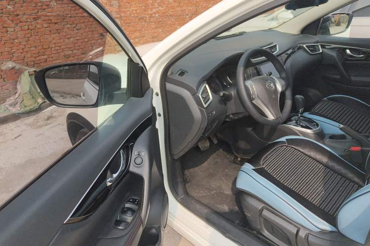 Used Nissan Qashqai 2017 2.0L CVT Smart Enjoyment Version China VI Standard
