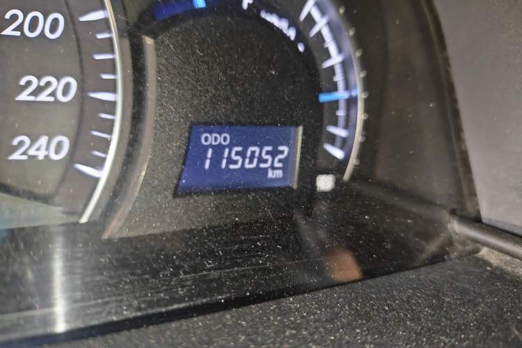 Used Toyota Camry 2012 2.5G Luxury Edition
