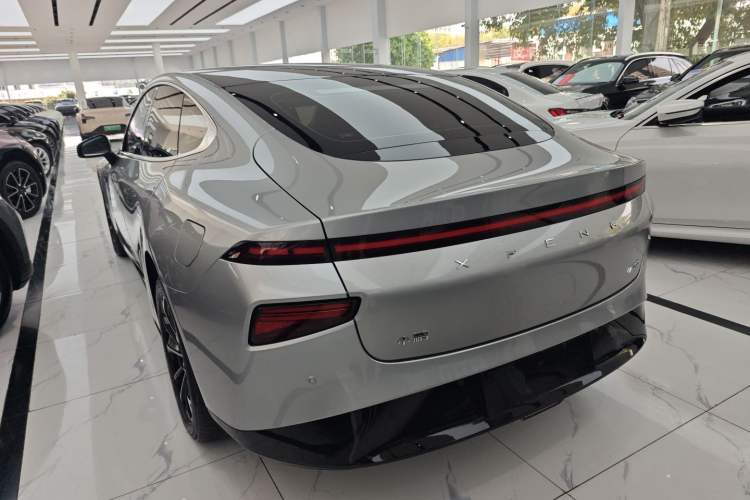 Used XPeng P7 2022 480 Standard Range Smart Drive Edition Rear Left 45 Deg