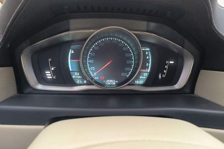 Used Volvo S80L 2014 2.0T T5 Luxury Executive Edition