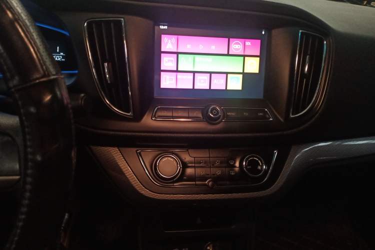 Used Roewe 360 2015 1.5L Automatic Luxury Edition