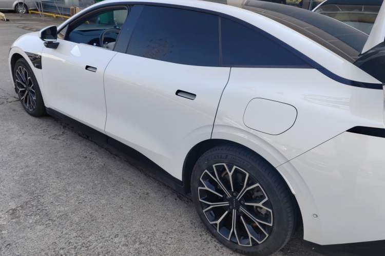 Used Zeekr 007 2024 Rear-Drive Intelligent Driving Version 75 kWh