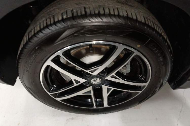 Used MG ES5 2025 525max Rear-Drive Intelligent Driving Version Right Rear Wheel Hub