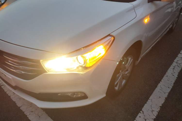 Used GAC Trumpchi GA3S Vision 2014 1.6L Automatic Luxury ESP Version