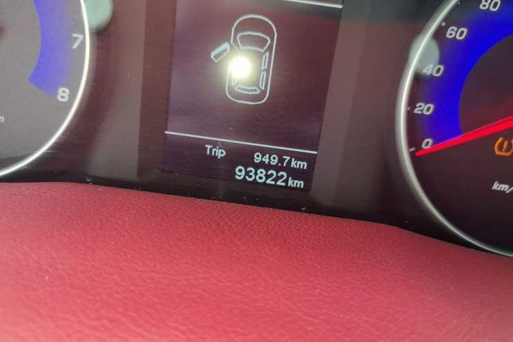 Used Geely Auto Emgrand 2015 Sedan 1.5L Manual - Top Trim Level