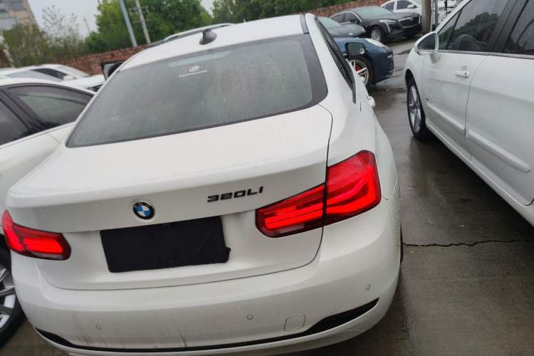 Used BMW 3 Series 2019 320Li Fashion Model
