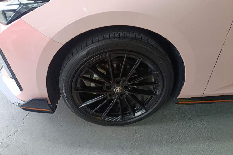 Used CHANGAN UNI-V 2023 1.5T Sport Edition
