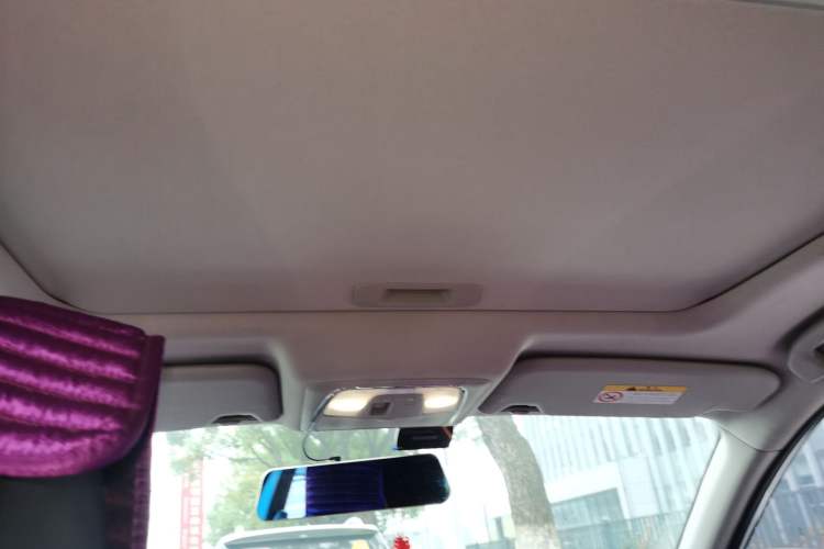 Used Venucia T90 2017 2.0L Manual ZhiShang Edition Headliner