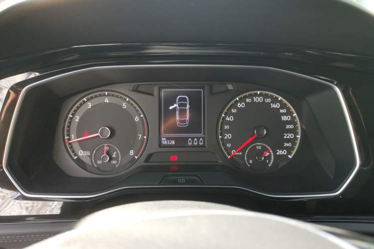 Used Volkswagen Sagitar 2019 280TSI DSG Comfort Version China VI Standard Instrument Cluster