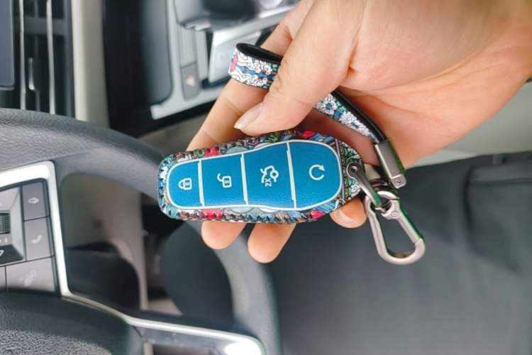 Used BYD Yuan Pro 2021 401 km Luxury Version Interior 1