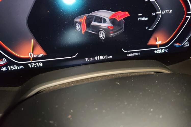 Used BMW X5 2022 Restyled xDrive 40Li M Sport Package
