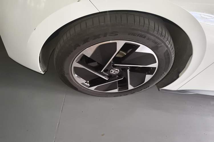 Used Volkswagen ID.3 2025 Smart Edition Outstanding Model
