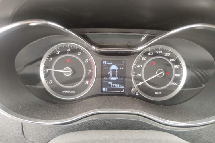 Used Baojun 560 2016 1.8L Manual Luxury Edition