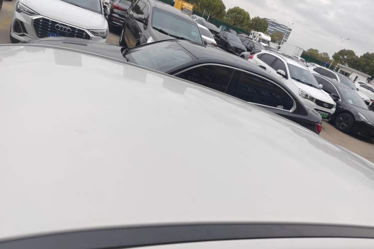 Used NETA V 2021 Long-Range Entertainment Edition Roof