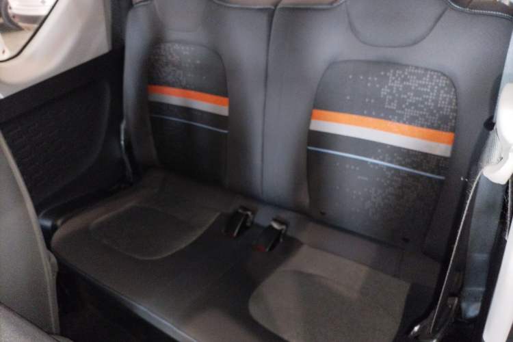 Used Wuling Hongguang MINIEV 2020 Zizai Version Lithium-NMC Left Rear Seat