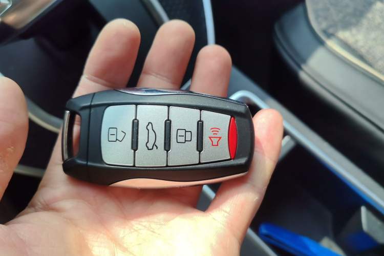 Used Haval M6 2021 PLUS 1.5T DCT Elite Smart Connectivity Model