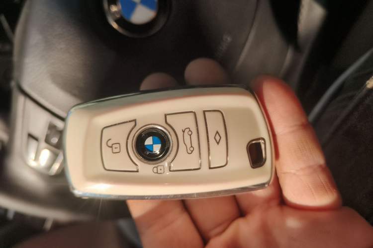 Used BMW 7 Series 2011 730Li Elegant Model Vehicle Key