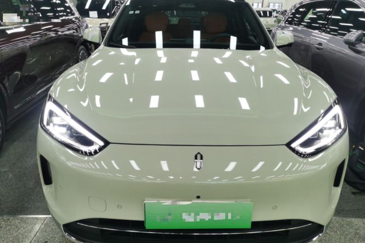 Used Hima AITO M5 2025 Extended-Range Ultra All-Wheel-Drive Version Front