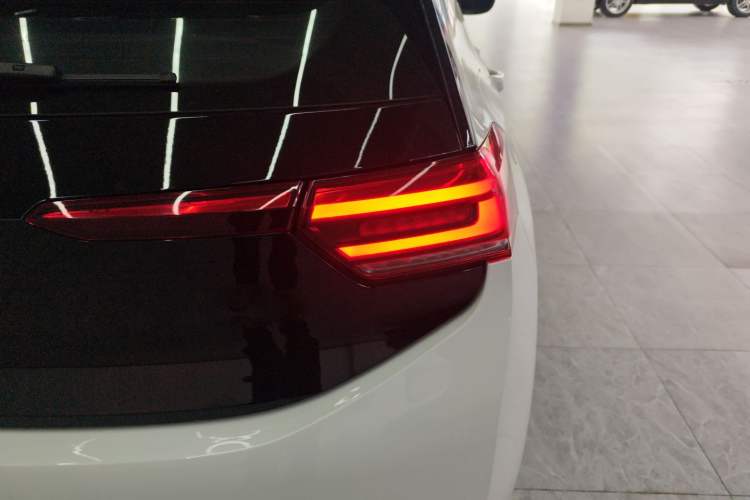 Used Volkswagen ID.3 2025 Smart Version Pure & Intelligent Enjoyment Edition Right Rear Taillight