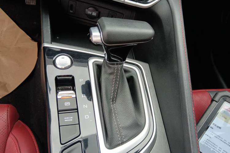 Used CHANGAN Eado 2021 PLUS Blue Whale NE 1.4T GDI DCT Prestige Model Gear Lever