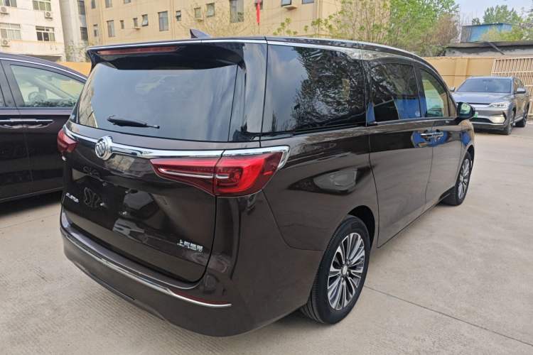 Used Buick GL8 2021 ES Landtrek 653T Luxury Model Rear Right 45 Deg