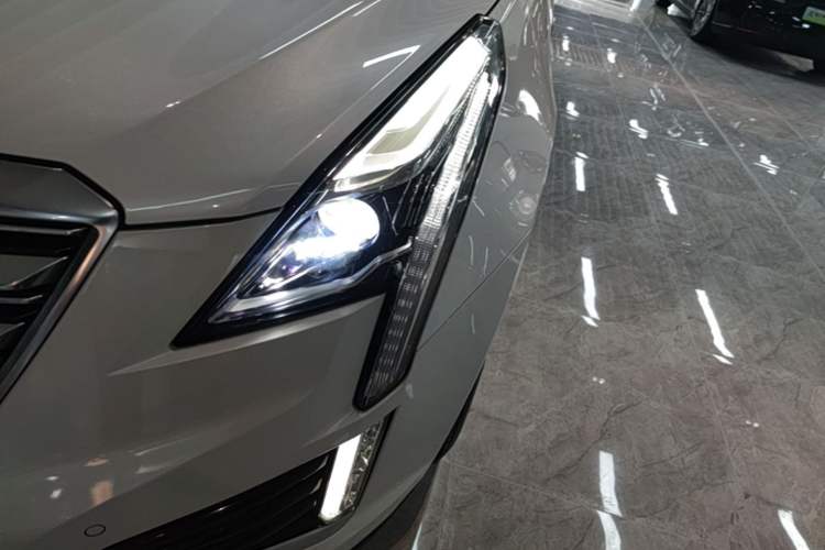 Used Cadillac XT5 2018 28T Four-Wheel Drive Luxury Model