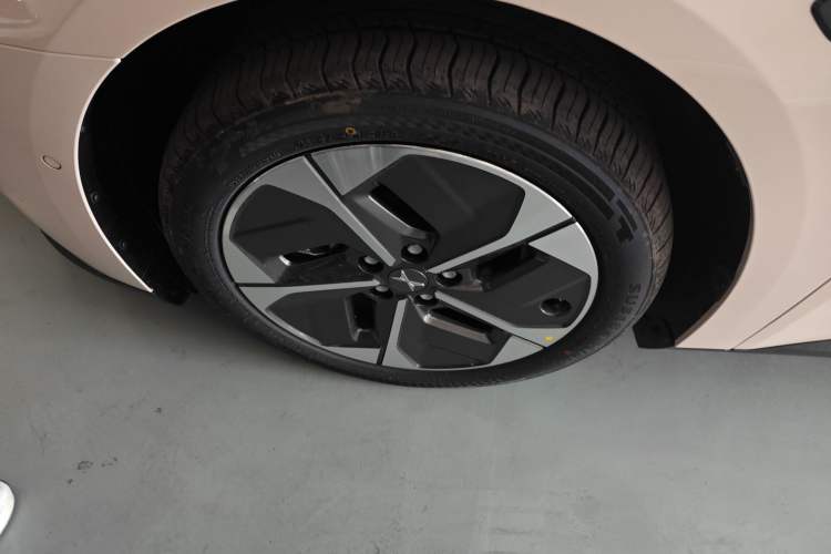 Used XPeng MONA M03 2025 620 Ultra-Long Range Plus
