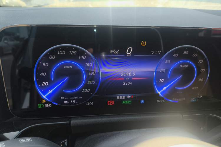 Used Mercedes-Benz EQA 2025 EQA 260