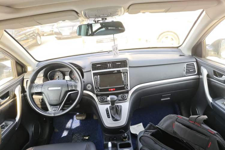 Used Haval M6 2019 1.5T DCT Two-Wheel Drive Value Edition China VI Standard
