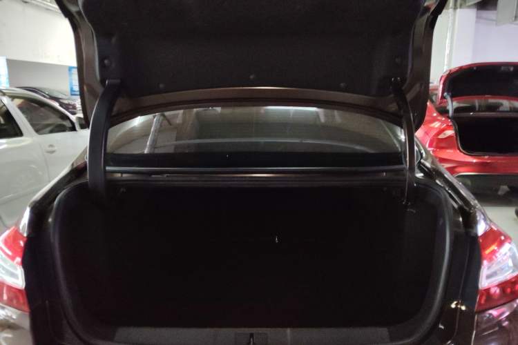 Used Peugeot 408 2014 1.8L Automatic Luxury Edition
