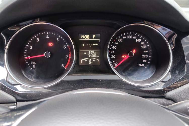 Used Volkswagen Sagitar 2017 1.6L Automatic Comfort Model Instrument Cluster