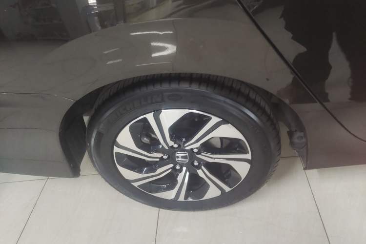 Used Honda Crider 2016 1.8L CVT Luxury Edition